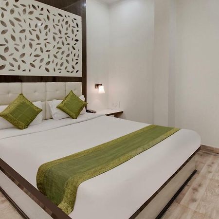 Itsy By Treebo - Royale Inn Meerut Exterior photo