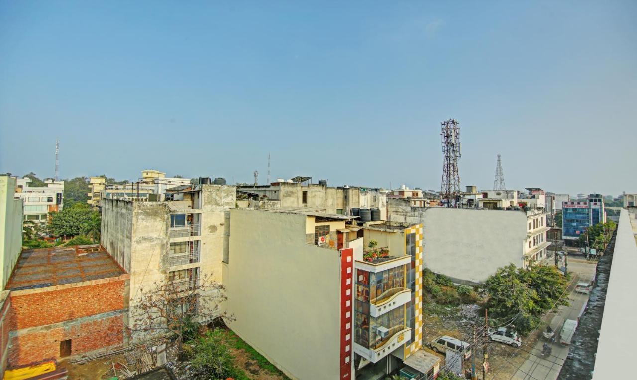 Itsy By Treebo - Royale Inn Meerut Exterior photo