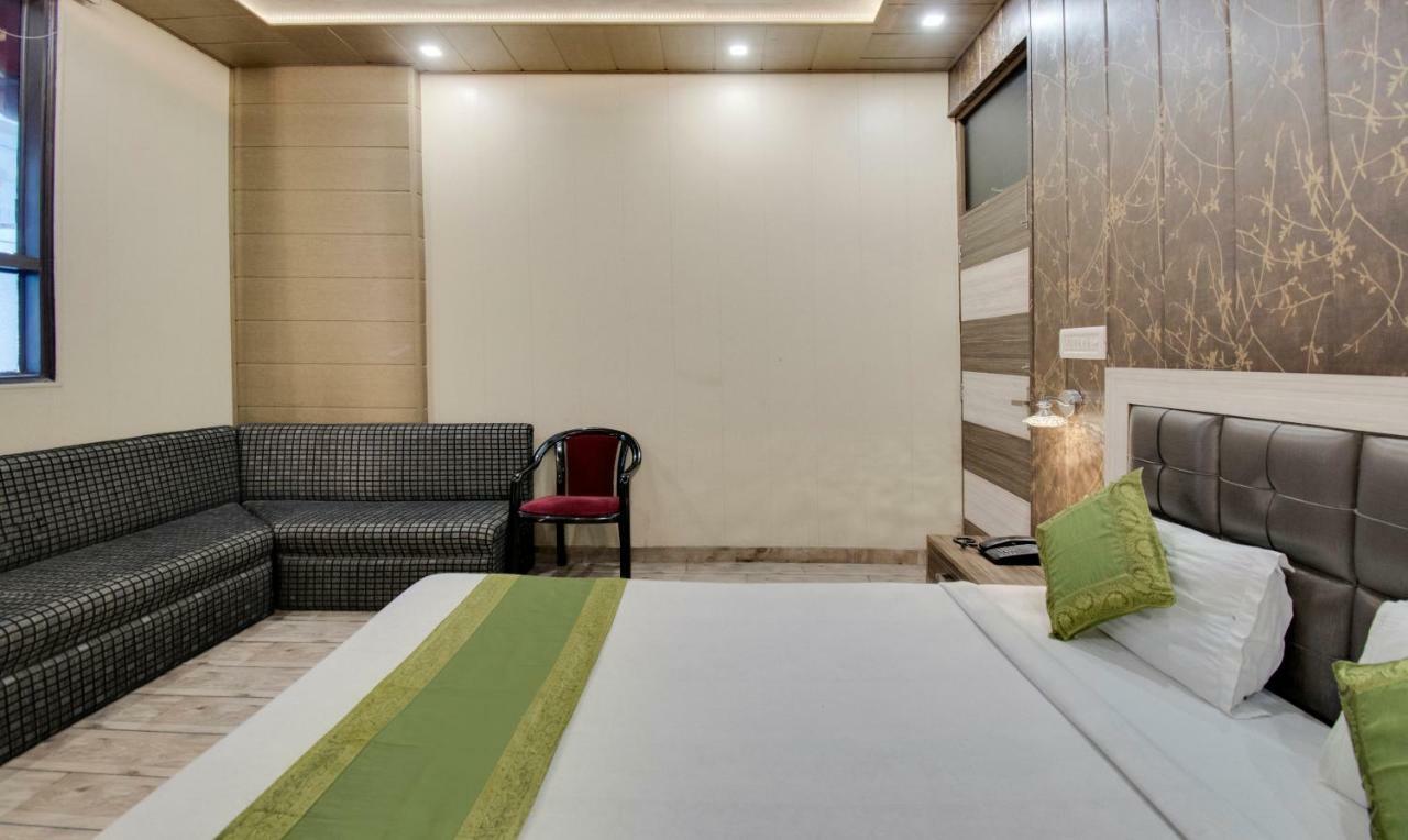 Itsy By Treebo - Royale Inn Meerut Exterior photo
