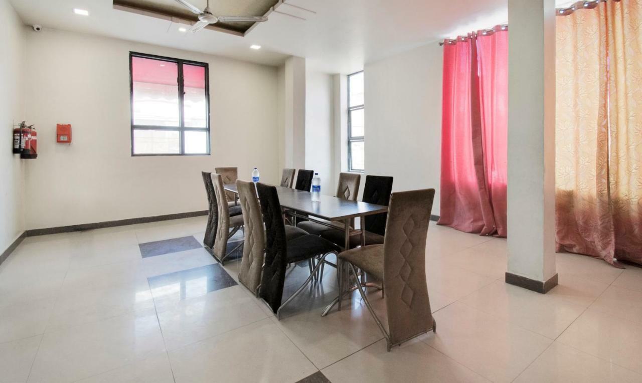 Itsy By Treebo - Royale Inn Meerut Exterior photo